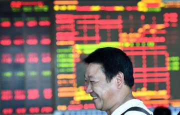 Chinese shares losing rise momentum Tue. despite on better trade data