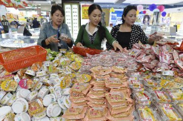 Ministries drafting enforcement regulations consistent with Food Safety Law