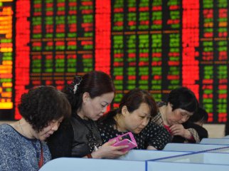 Chinese shares correct and close mixed Tue. on profit-taking pressure