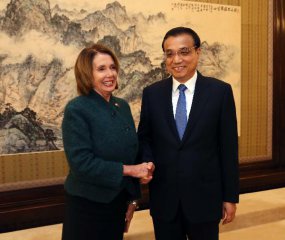 Premier Li calls for more China-U.S. communication when meeting Pelosi