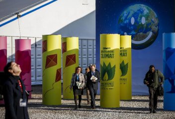 News Analysis: What stands in the way of global climate agreement?