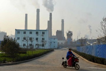 ADB approves 300-mln-USD loan to support air pollution control in Beijing