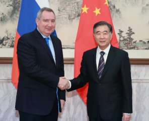 Chinese, Russian vice prime ministers meet on cooperation