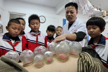 Xi congratulate traditional Chinese medicine academy on 60th anniversary
