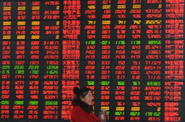 Chinese shares rebound in afternoon session on Tue.