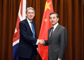 China, Britain vow AIIB cooperation, visa facilitation