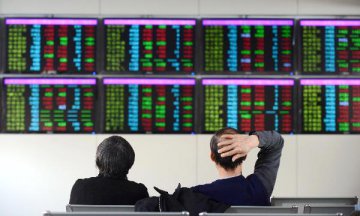 Chinese shares open higher on Wed.