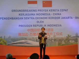 China committed to Indonesias railway project, further cooperation