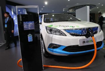 China rolls out more support for new energy vehicles