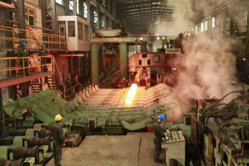 Chinese steel makers suffer heaviest loss in 2015
