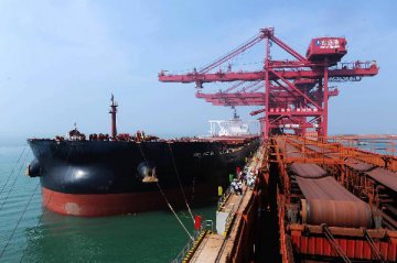 Qingdao port sees unprecedented congestion due to oil imports