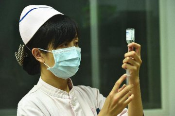 China aiming for 4.45 mln nurses by 2020