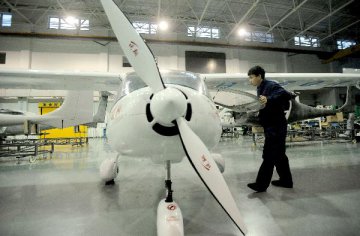 China to boost development of general aviation industry