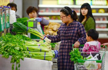 Chinas consumer prices up 2 pct