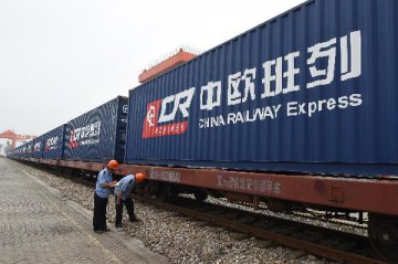Xinhua Insight: China-Europe freight rail route boosts Silk Road trade