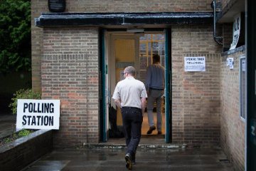 Gibraltar voters strongly back remaining in EU in historic referendum