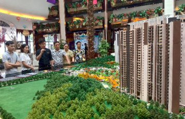 Xinhua Insight: Land prices in major China cities go soaring