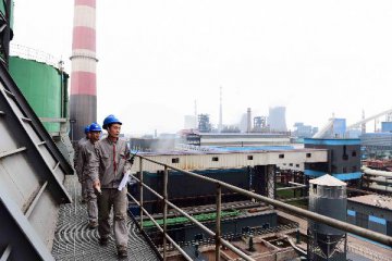 China sets stricter standards for pollutant discharge