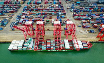 China to release five-year plans for foreign trade, trade logistics