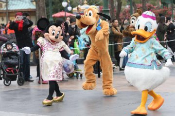 Shanghai Disney welcomes nearly 6 mln visitors in 7 months