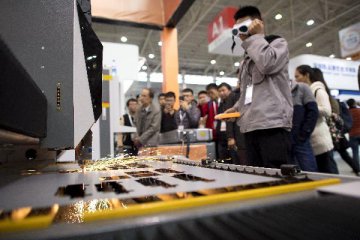 China urges efforts to boost smart manufacturing