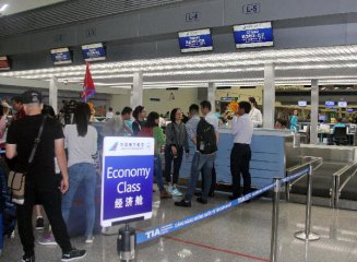 Chinese airlines see faster passenger growth in March