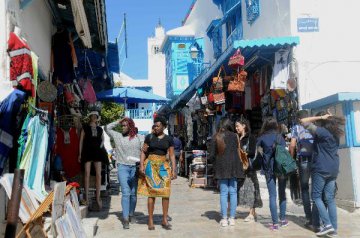 Tourism plays as stimulus to Tunisias economic growth