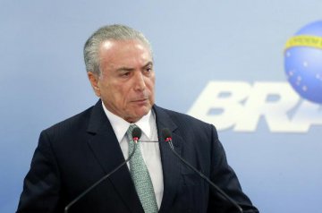 Brazils political crisis worsens as former top judge urges protests
