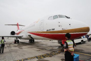China begins to mass produce regional jetliner ARJ21-700