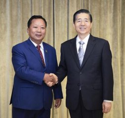 China, Laos pledge to boost cooperation along Mekong river