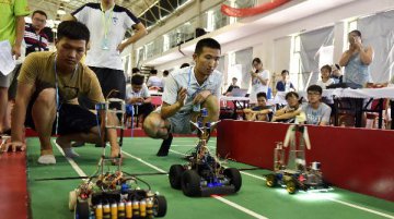 China on rapid progress of robotization: study