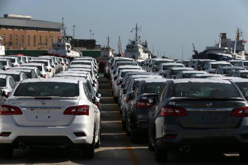 Chinas passenger vehicle sales up slightly in 2017