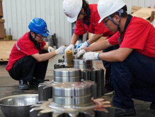​New sectors accelerate Chinas industrial growth in 2017