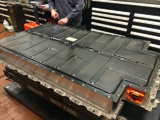 Global auto battery market to hit $95.57 billion by 2025: Study