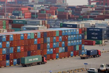China runs USD 5.8 bln current account surplus in Q2
