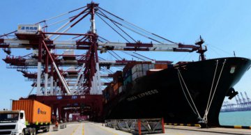 Both imports and exports growth beat expectation in July