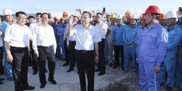 ​Premier Li stresses reform and opening-up, unleashing market vitality