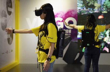 China quickly embracing VR amid tech boom