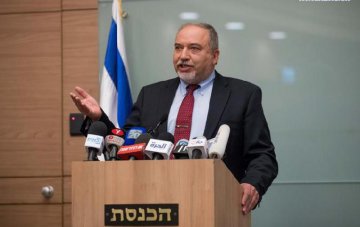 Israels defense chief resigns over Gaza cease-fire