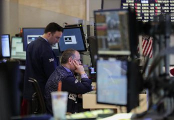​U.S. stocks tumble amid worries over possible economic slowdown