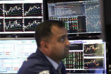 Heres why no Wall Street analysts believe stocks will suffer next year