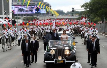 Bolsonaro sworn in as Brazils president, calls for rebuilding Brazil