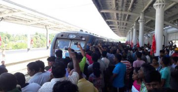 Sri Lanka conducts test run on China-funded southern railway line