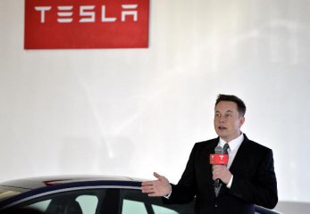 Tesla shares plunge amid workforce cut, lowered quarter profit guidance
