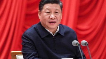 Xi urges major risk prevention to ensure healthy economy, social stability