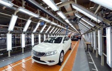 Chinas automaker Geely sets new sales record in January