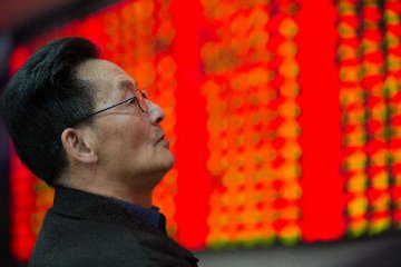 ​Chinese shares close higher at midday Tuesday