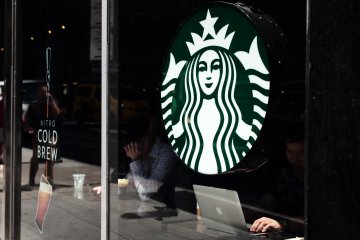 Starbucks confirms ＂VIA coffee＂ in Chinese supermarkets unauthorized