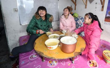 China facing shortage of child care services