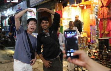 Feature: Nepali TikTok celebrity invites all Chinese to visit his country